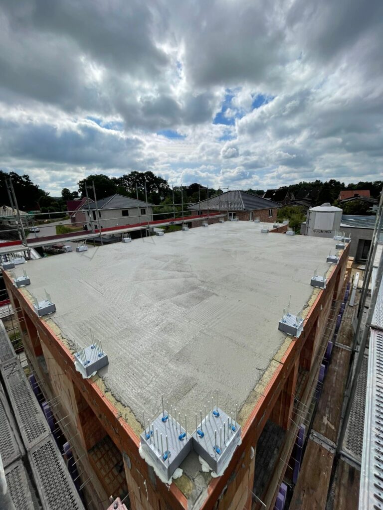 Betonage eines Flachdach, Bereich Neubau